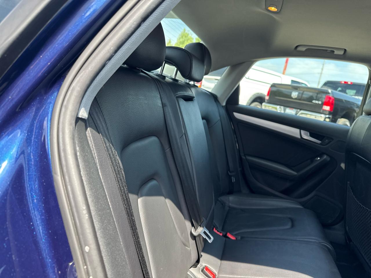 Audi A4 4dr Sdn Auto quattro 2.0T Premium 2013