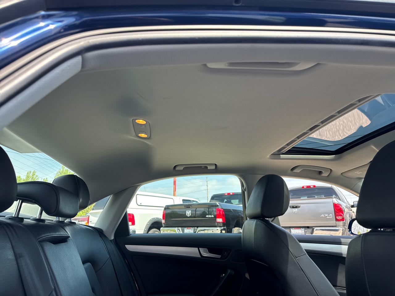 Audi A4 4dr Sdn Auto quattro 2.0T Premium 2013