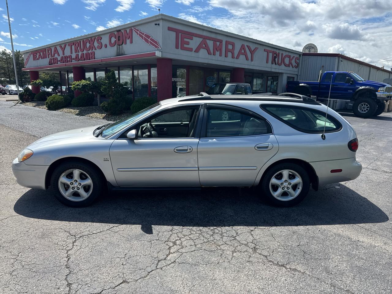 Ford Taurus 4dr Wgn SE 2000
