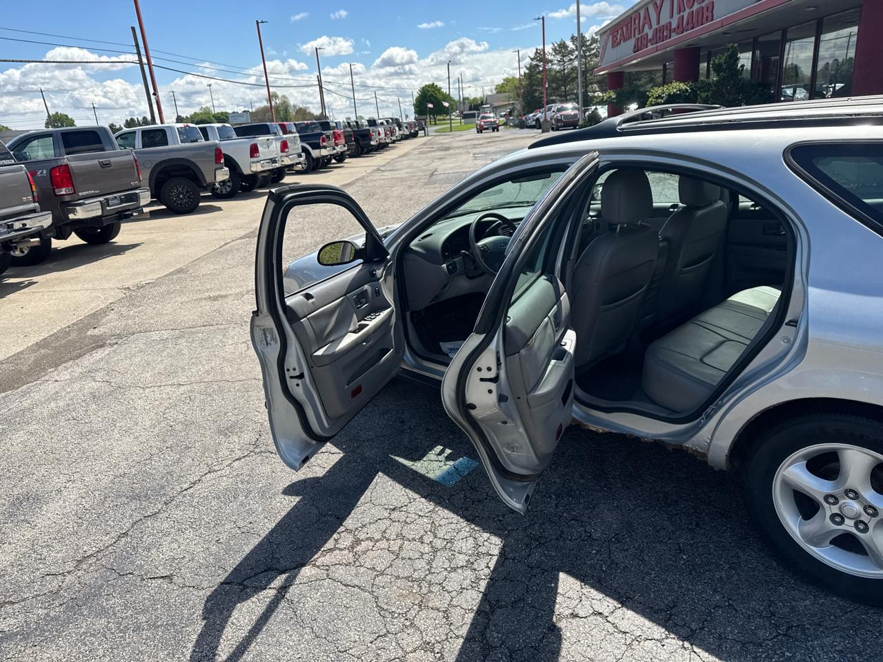 Ford Taurus 4dr Wgn SE 2000