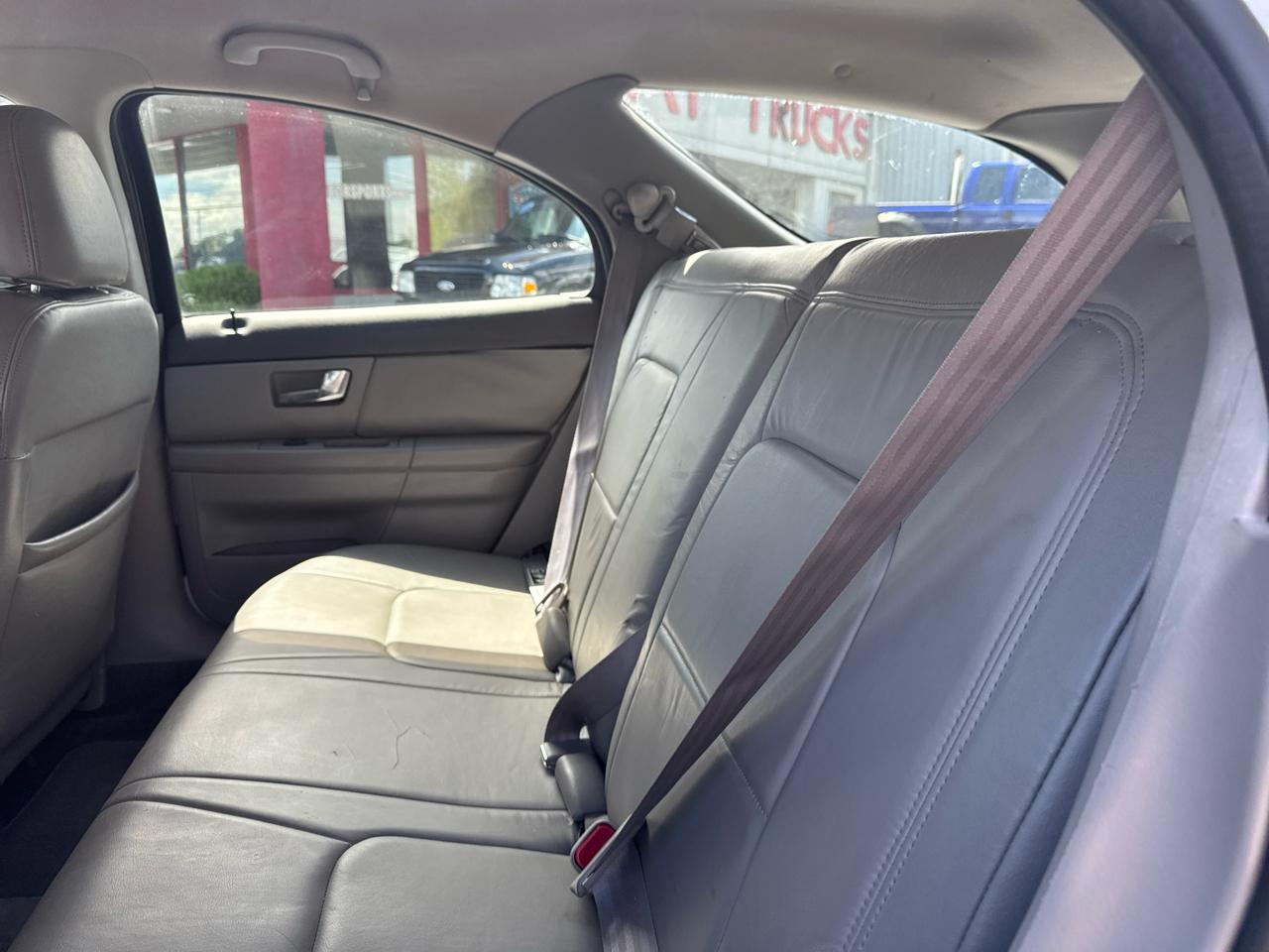 Ford Taurus 4dr Wgn SE 2000