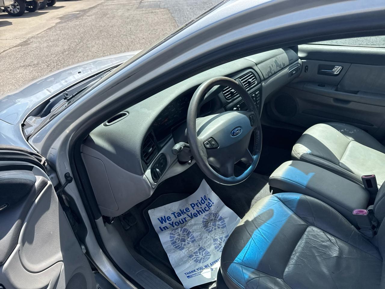 Ford Taurus 4dr Wgn SE 2000