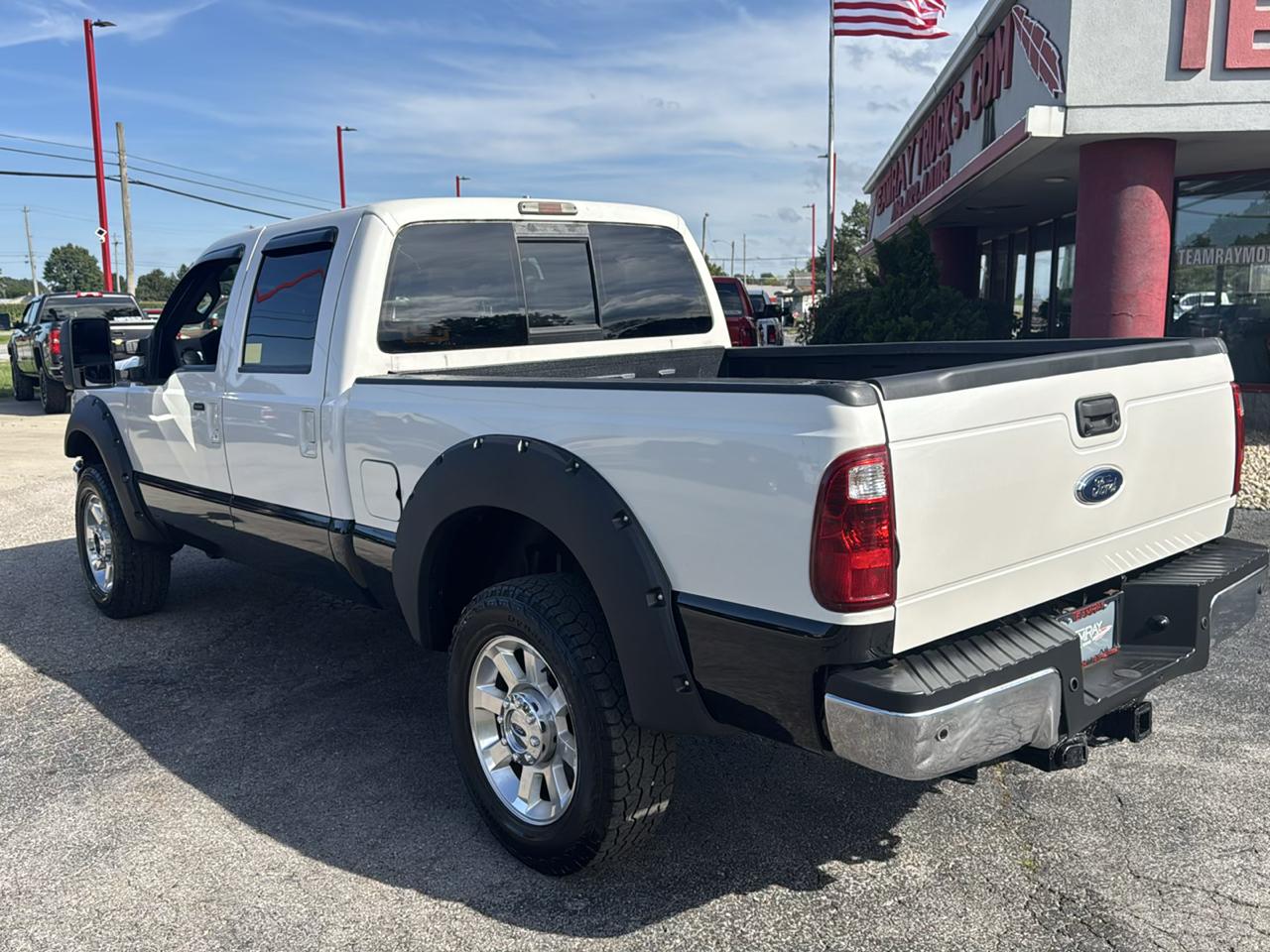 Ford Super Duty F-350 SRW 4WD Crew Cab 156" Lariat 2012