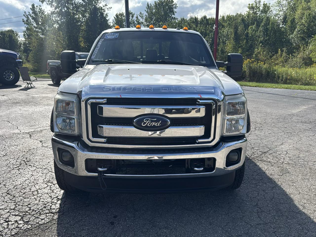 Ford Super Duty F-350 SRW 4WD Crew Cab 156" Lariat 2012