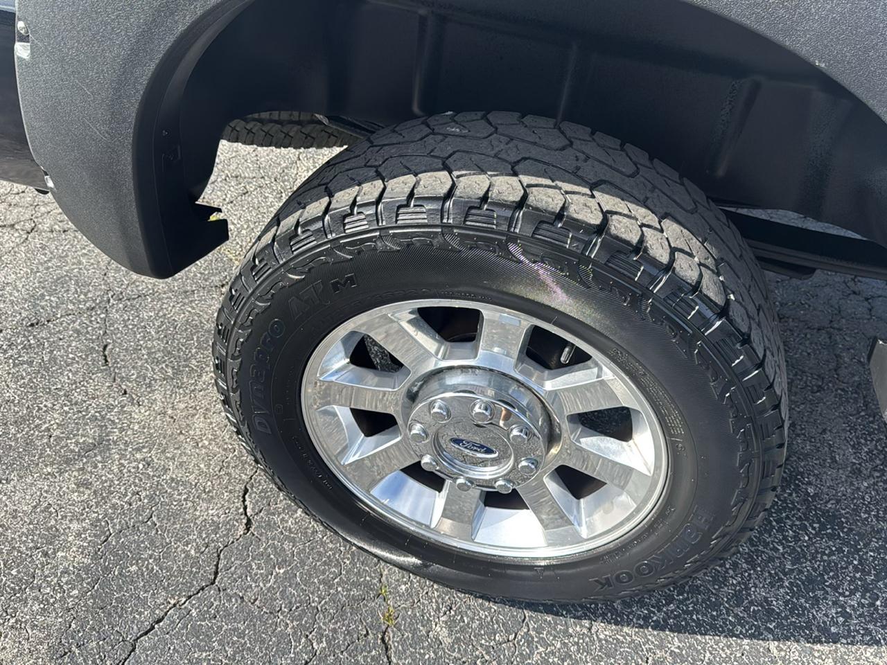 Ford Super Duty F-350 SRW 4WD Crew Cab 156" Lariat 2012