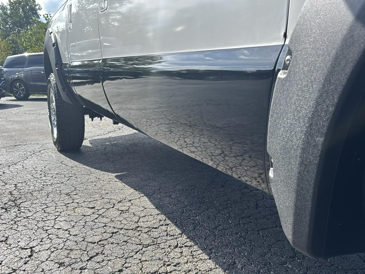 Ford Super Duty F-350 SRW 4WD Crew Cab 156" Lariat 2012