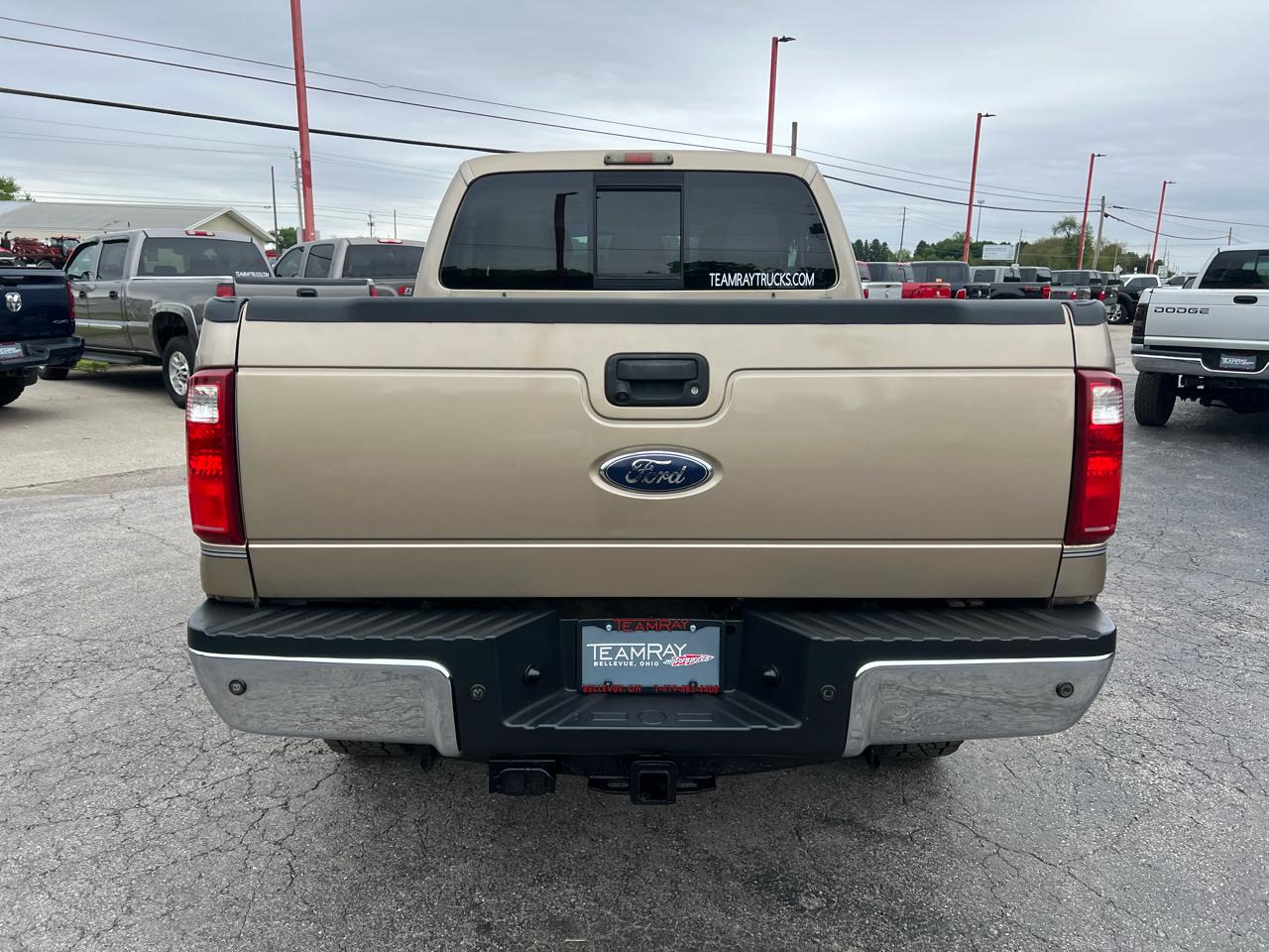 Ford Super Duty F-350 SRW 4WD Crew Cab 156" Lariat 2011