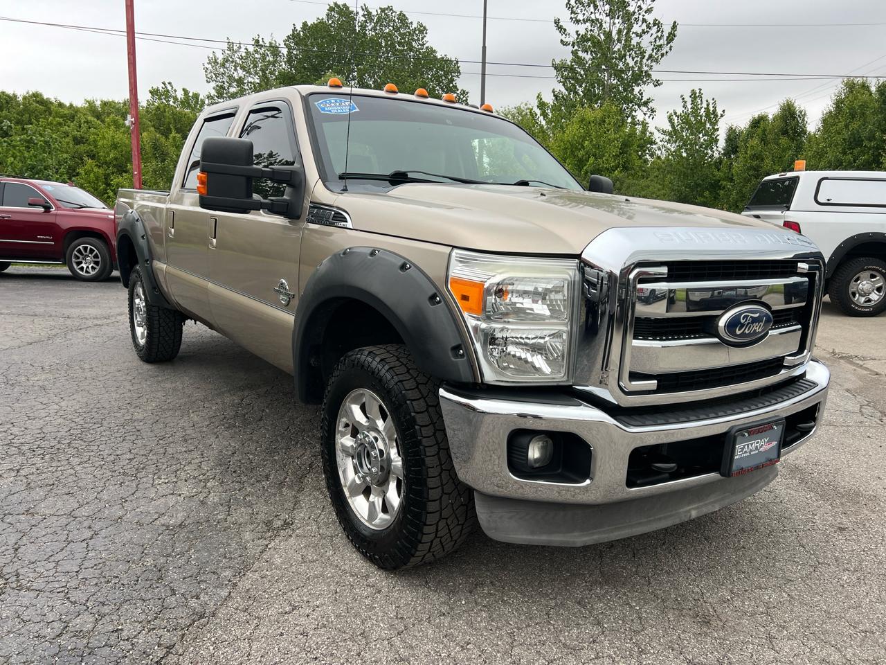 Ford Super Duty F-350 SRW 4WD Crew Cab 156" Lariat 2011