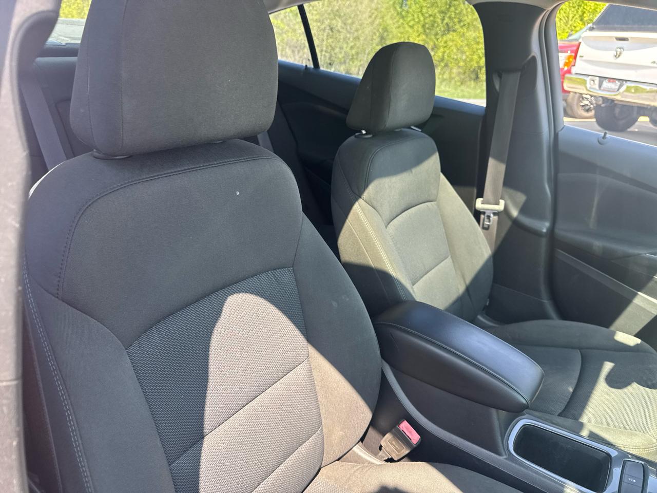 Chevrolet Cruze 4dr Sdn Auto LT 2016