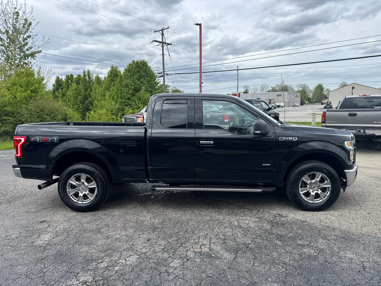 Ford F-150 4WD SuperCab 145" XLT 2015