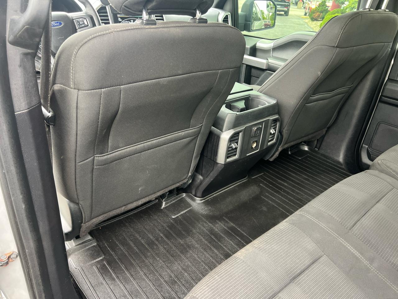 Ford F-150 4WD SuperCrew 157" XLT 2015