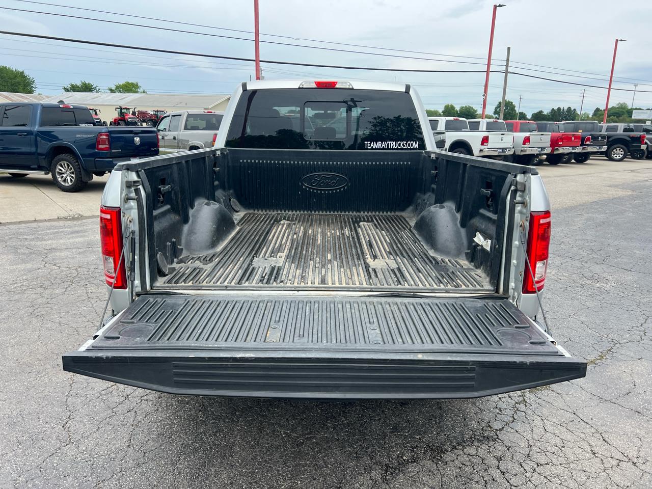 Ford F-150 4WD SuperCrew 157" XLT 2015