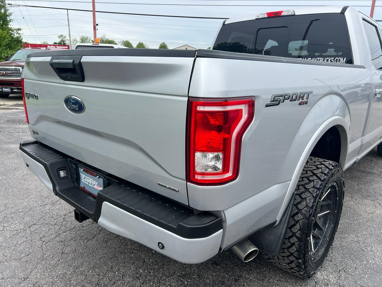 Ford F-150 4WD SuperCrew 157" XLT 2015