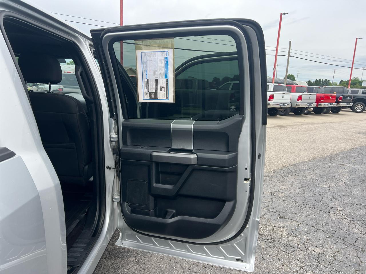 Ford F-150 4WD SuperCrew 157" XLT 2015
