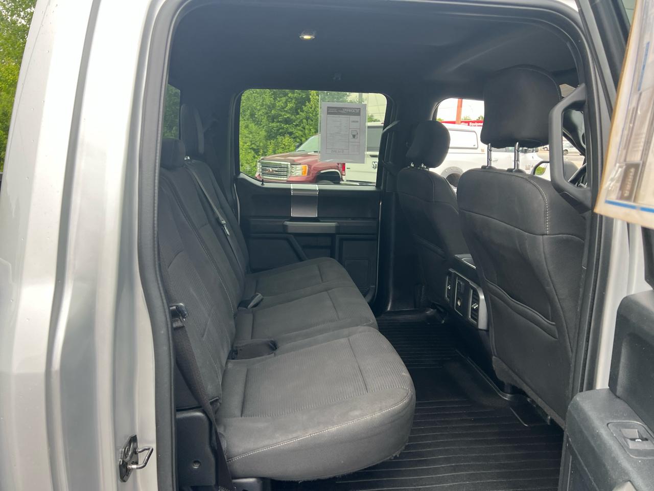Ford F-150 4WD SuperCrew 157" XLT 2015