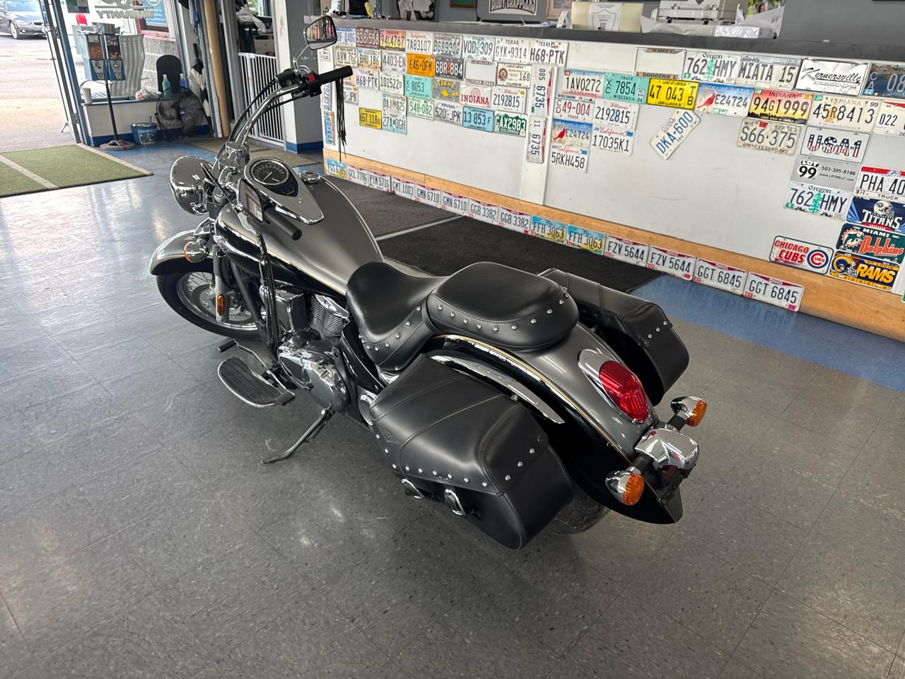 Kawasaki VN900D  2012