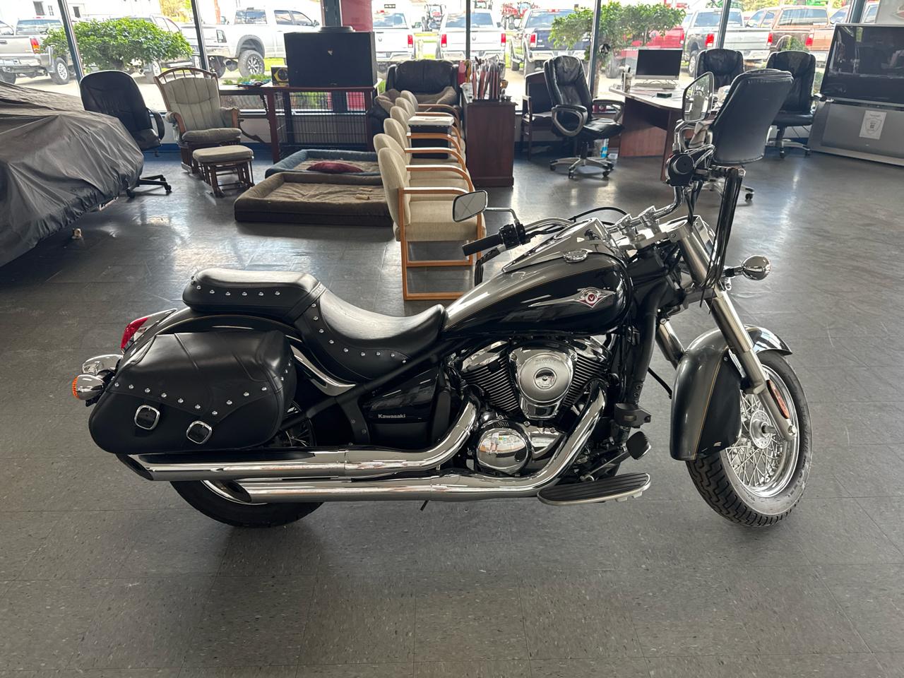 Kawasaki VN900D  2012