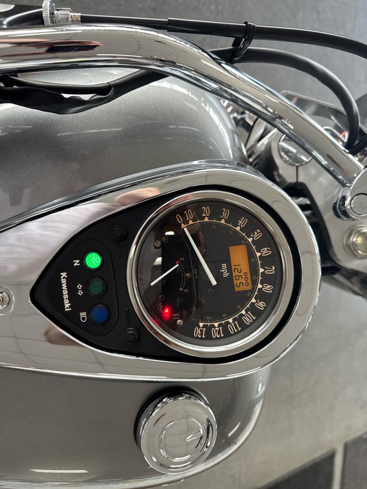 Kawasaki VN900D  2012