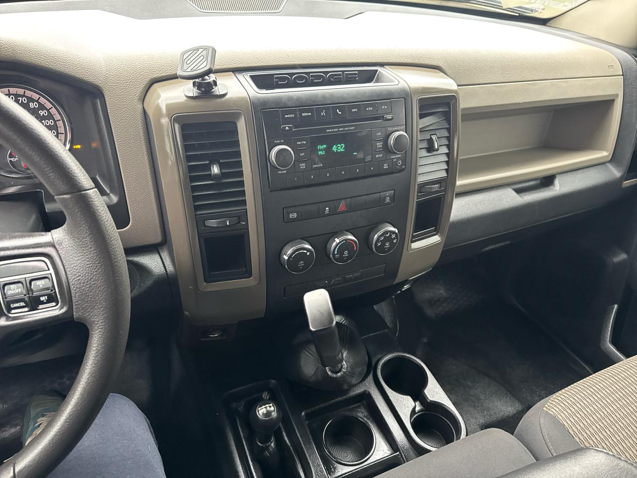 RAM 2500 4WD Crew Cab 149" ST 2012