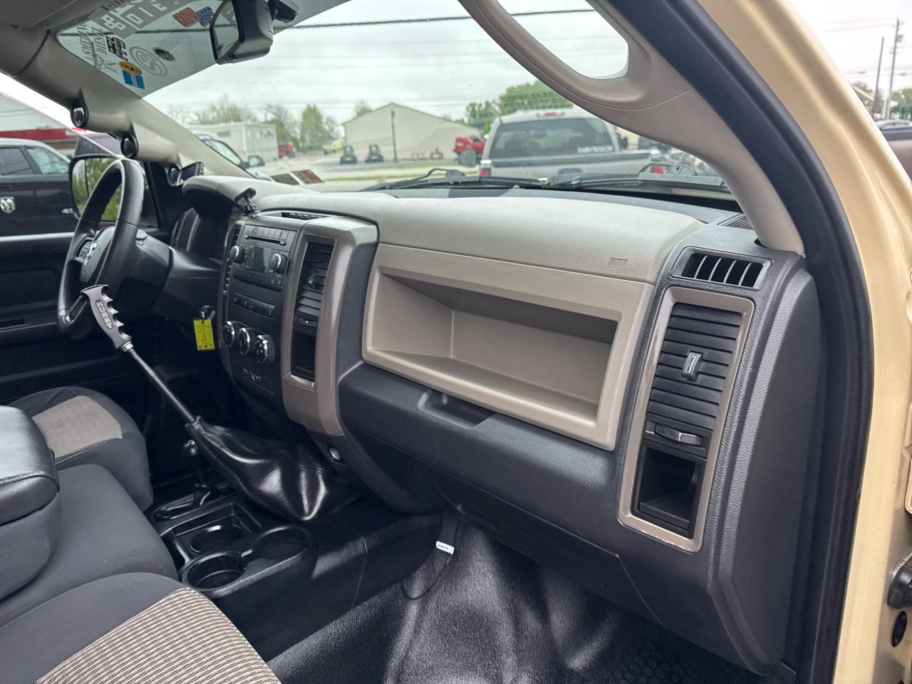 RAM 2500 4WD Crew Cab 149" ST 2012