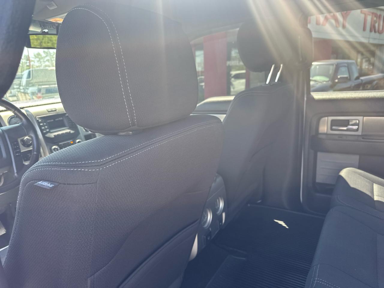 Ford F-150 4WD SuperCrew 145" FX4 2014