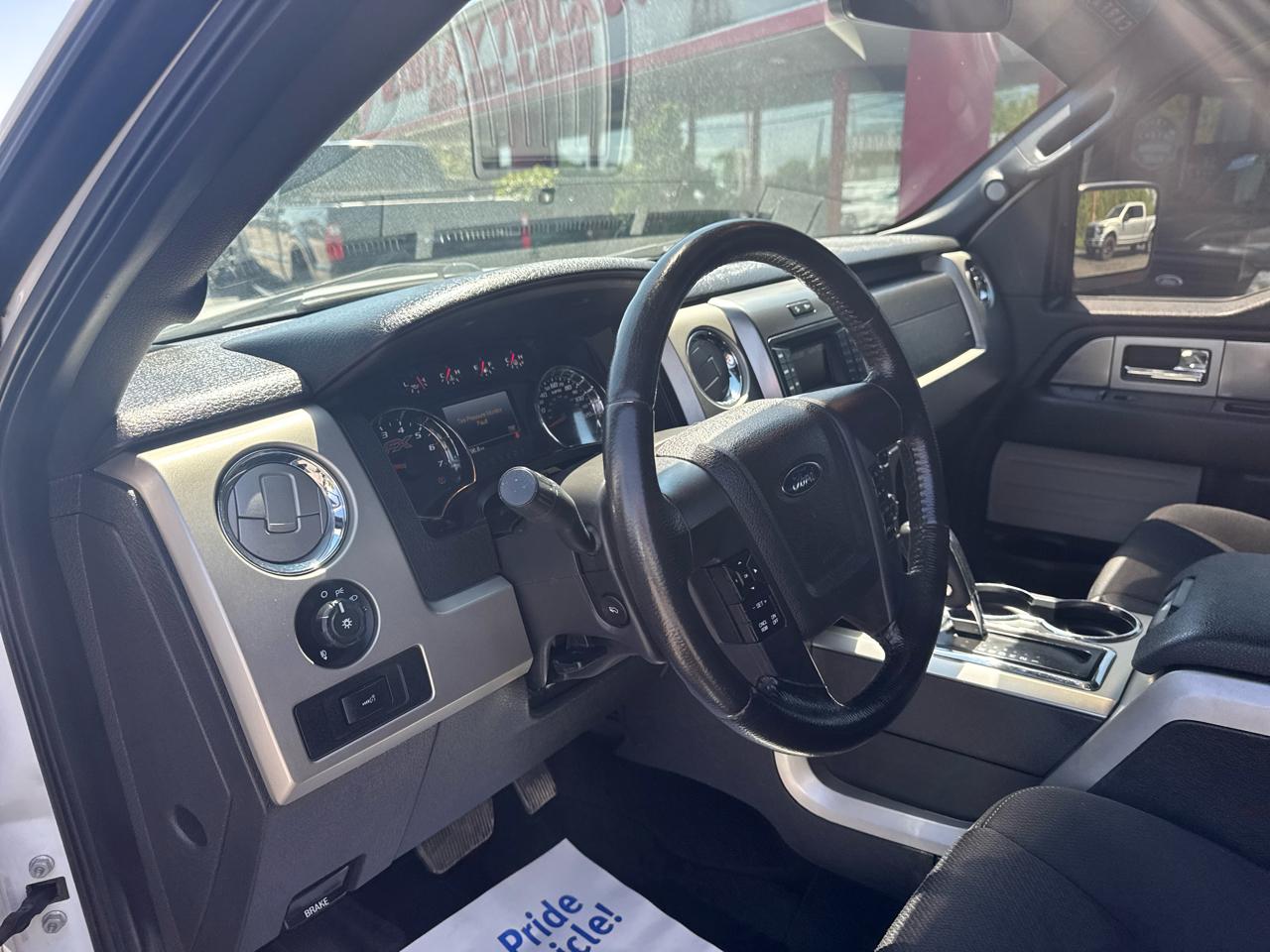 Ford F-150 4WD SuperCrew 145" FX4 2014