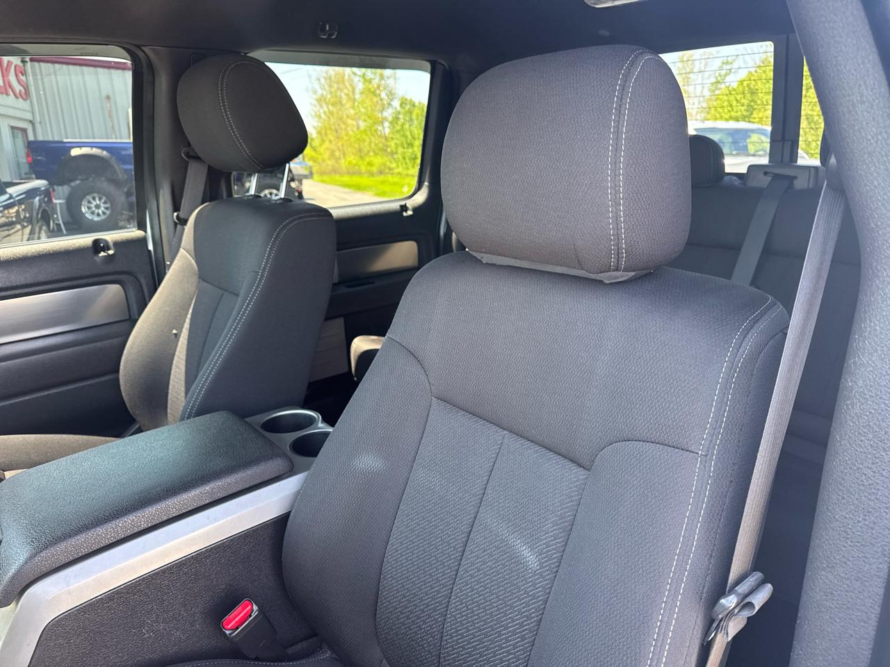 Ford F-150 4WD SuperCrew 145" FX4 2014