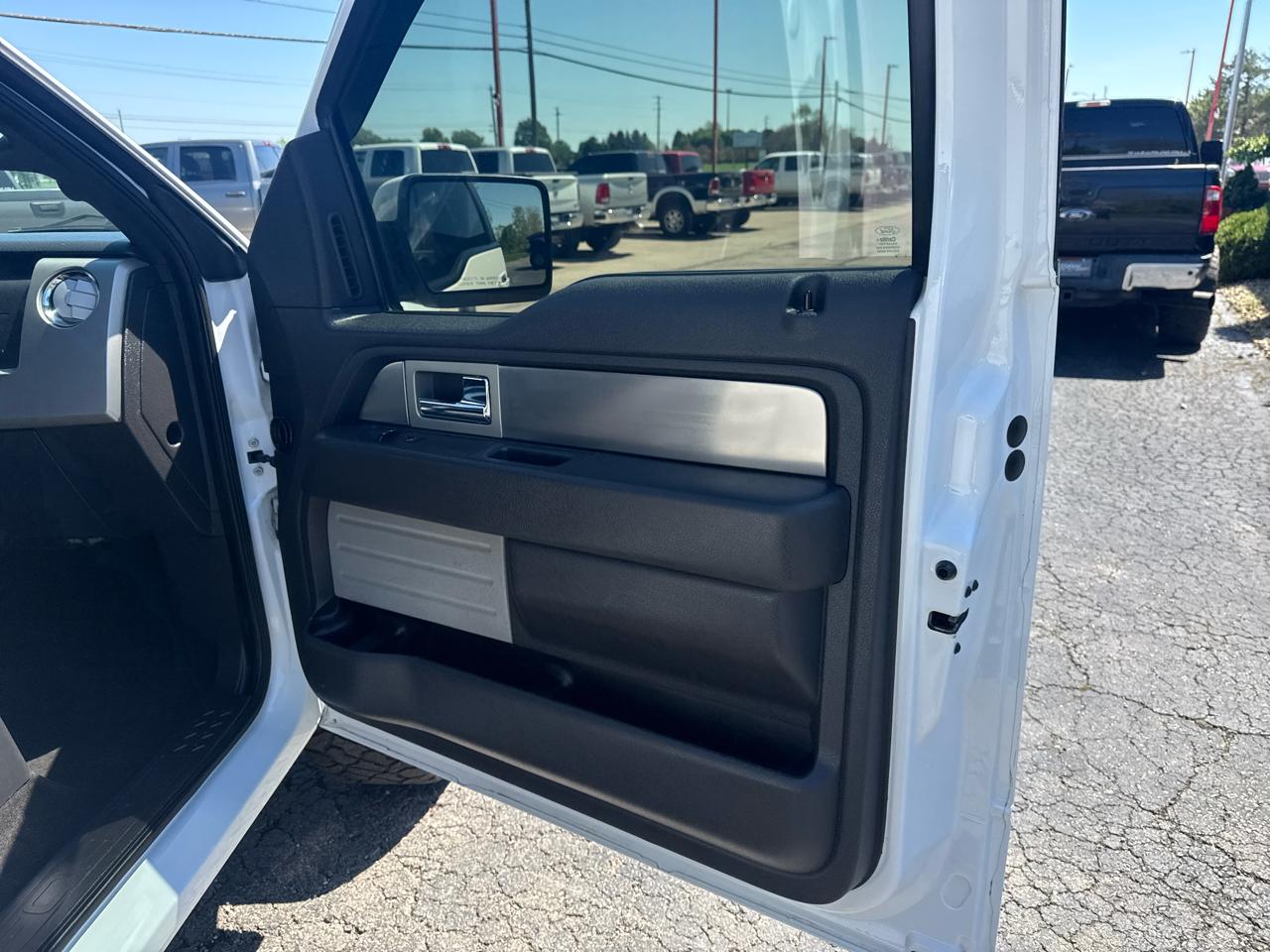 Ford F-150 4WD SuperCrew 145" FX4 2014