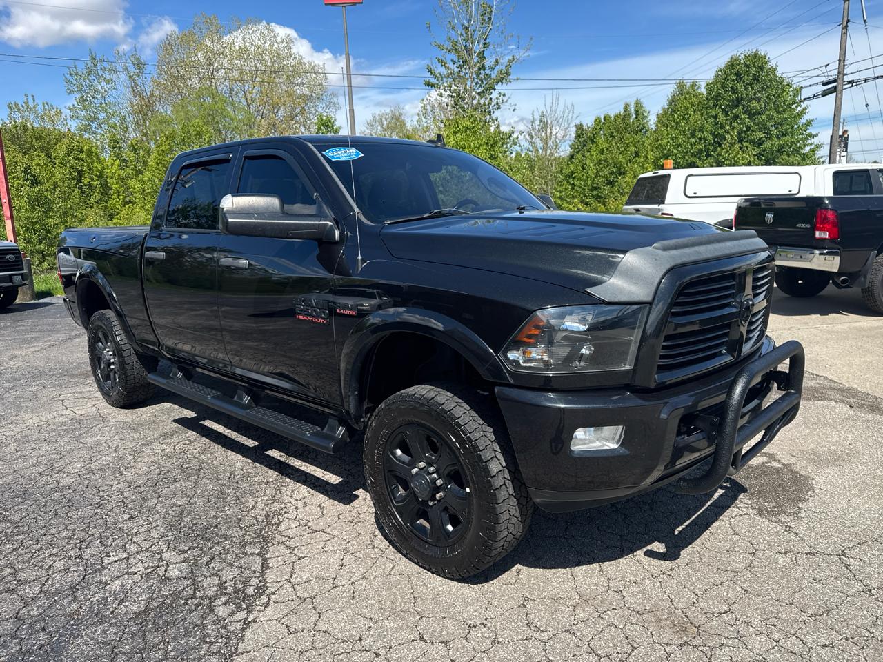 RAM 2500 Big Horn 4x4 Crew Cab 6'4" Box 2017