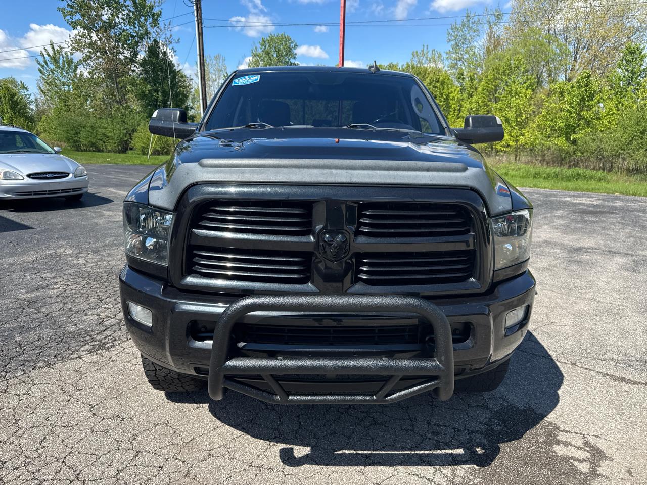 RAM 2500 Big Horn 4x4 Crew Cab 6'4" Box 2017