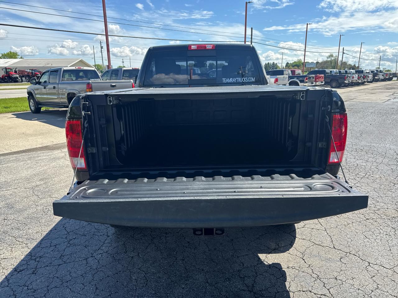 RAM 2500 Big Horn 4x4 Crew Cab 6'4" Box 2017