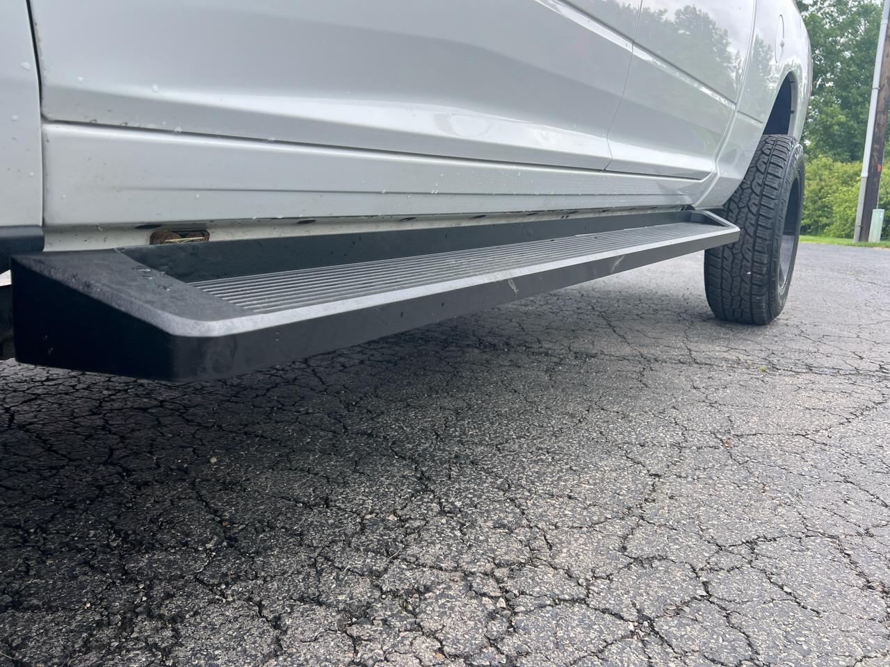 RAM 2500 Tradesman 4x4 Crew Cab 6'4" Box 2019
