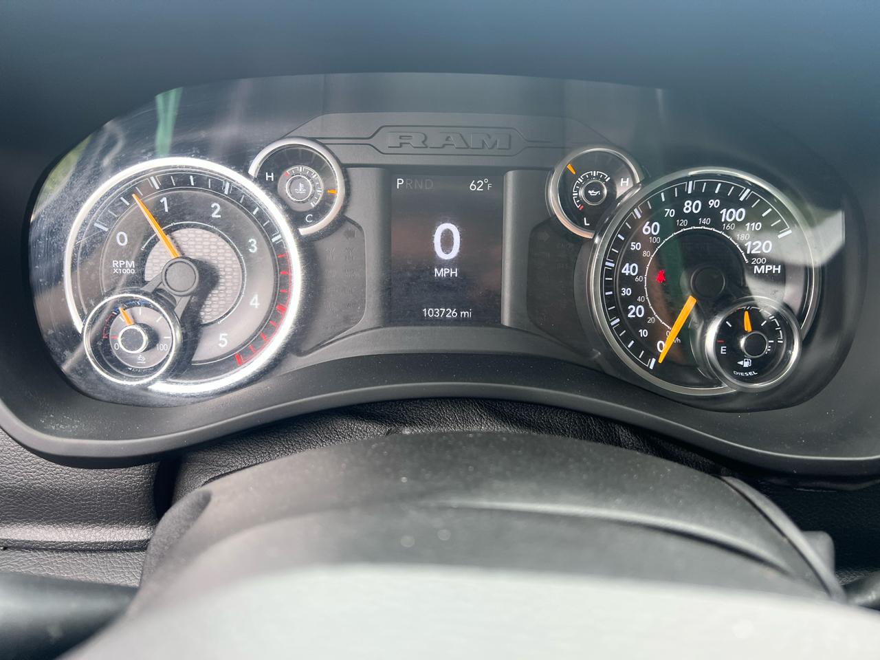 RAM 2500 Tradesman 4x4 Crew Cab 6'4" Box 2019