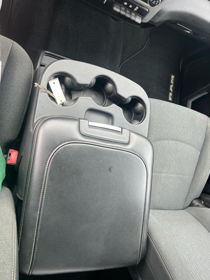 RAM 2500 Tradesman 4x4 Crew Cab 6'4" Box 2019