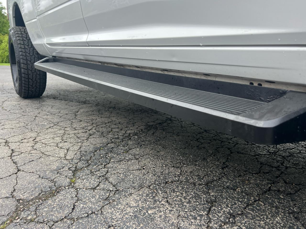 RAM 2500 Tradesman 4x4 Crew Cab 6'4" Box 2019
