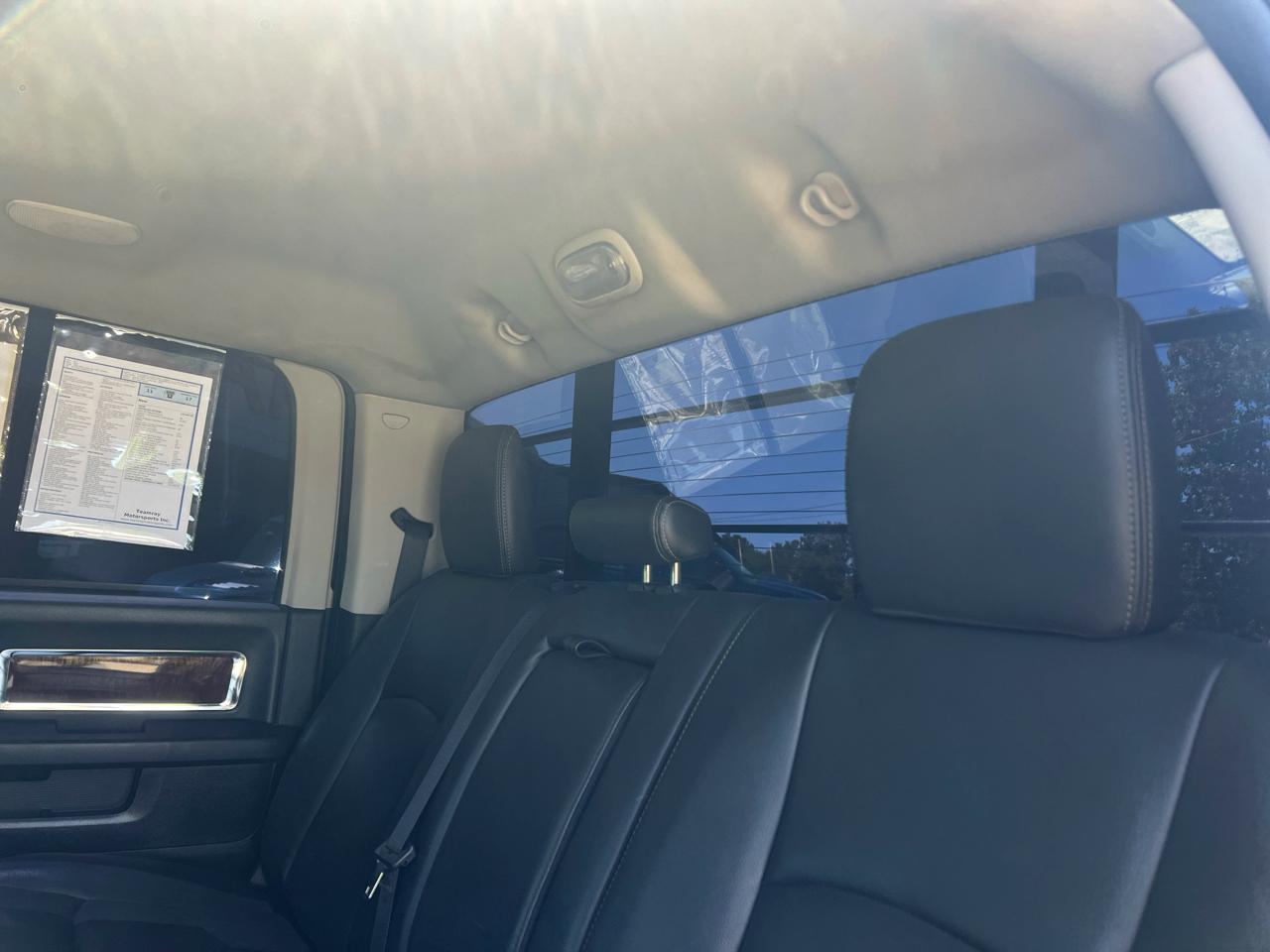 RAM 2500 4WD Crew Cab 149" Laramie 2011