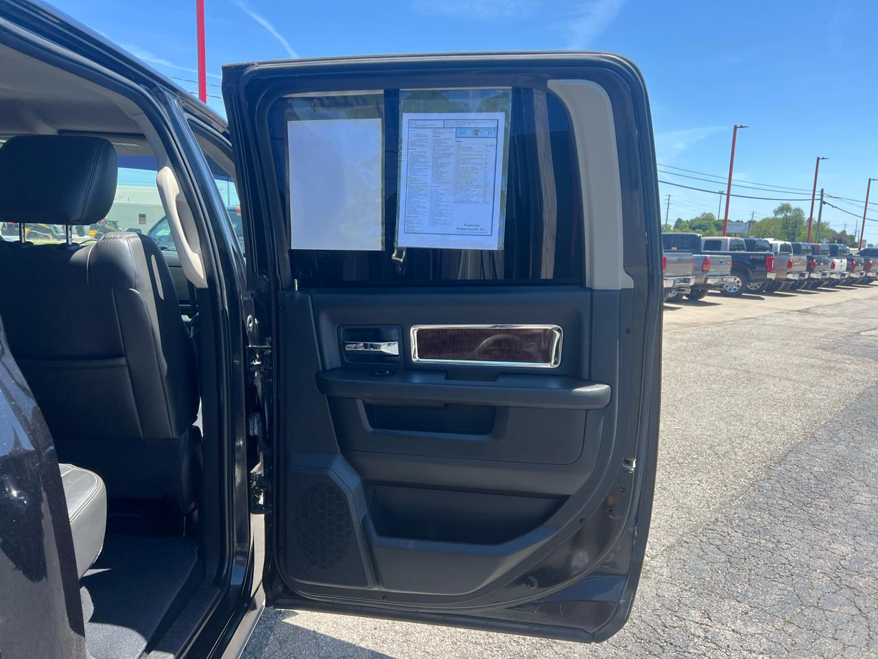 RAM 2500 4WD Crew Cab 149" Laramie 2011