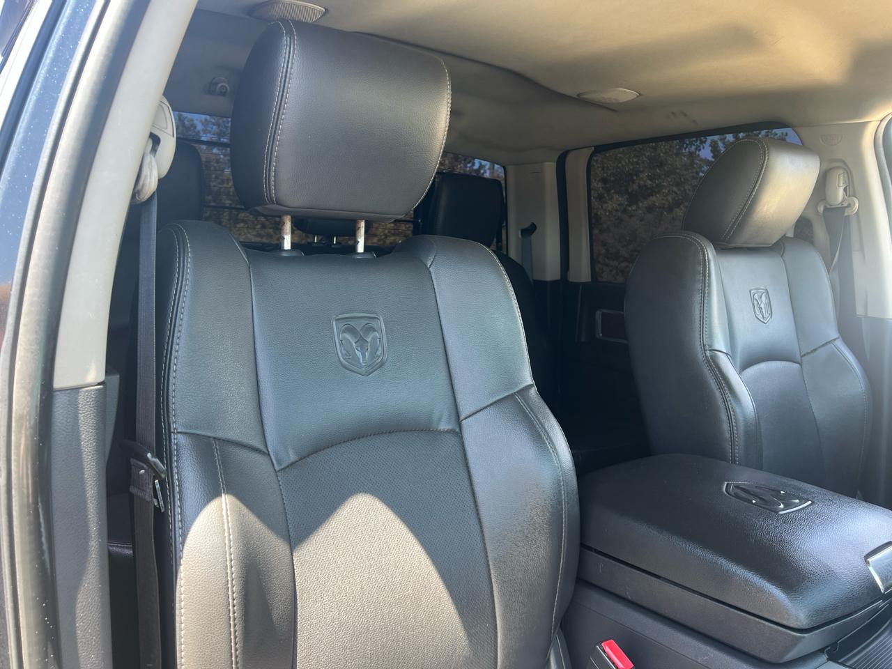 RAM 2500 4WD Crew Cab 149" Laramie 2011