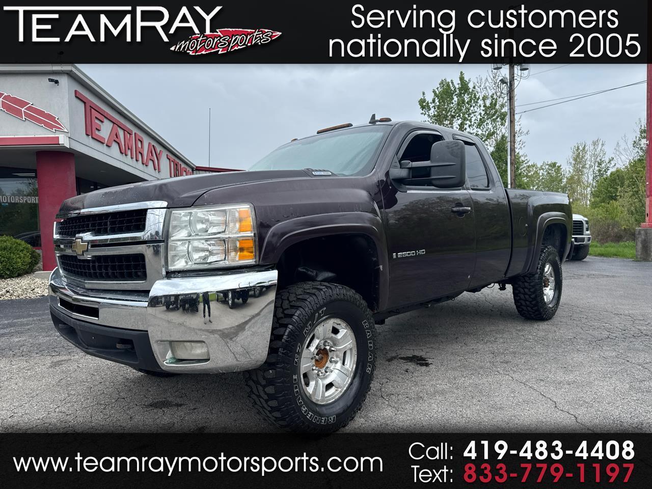 2008 Chevrolet Silverado 2500HD 4WD Ext Cab 143.5" LT w/1LT