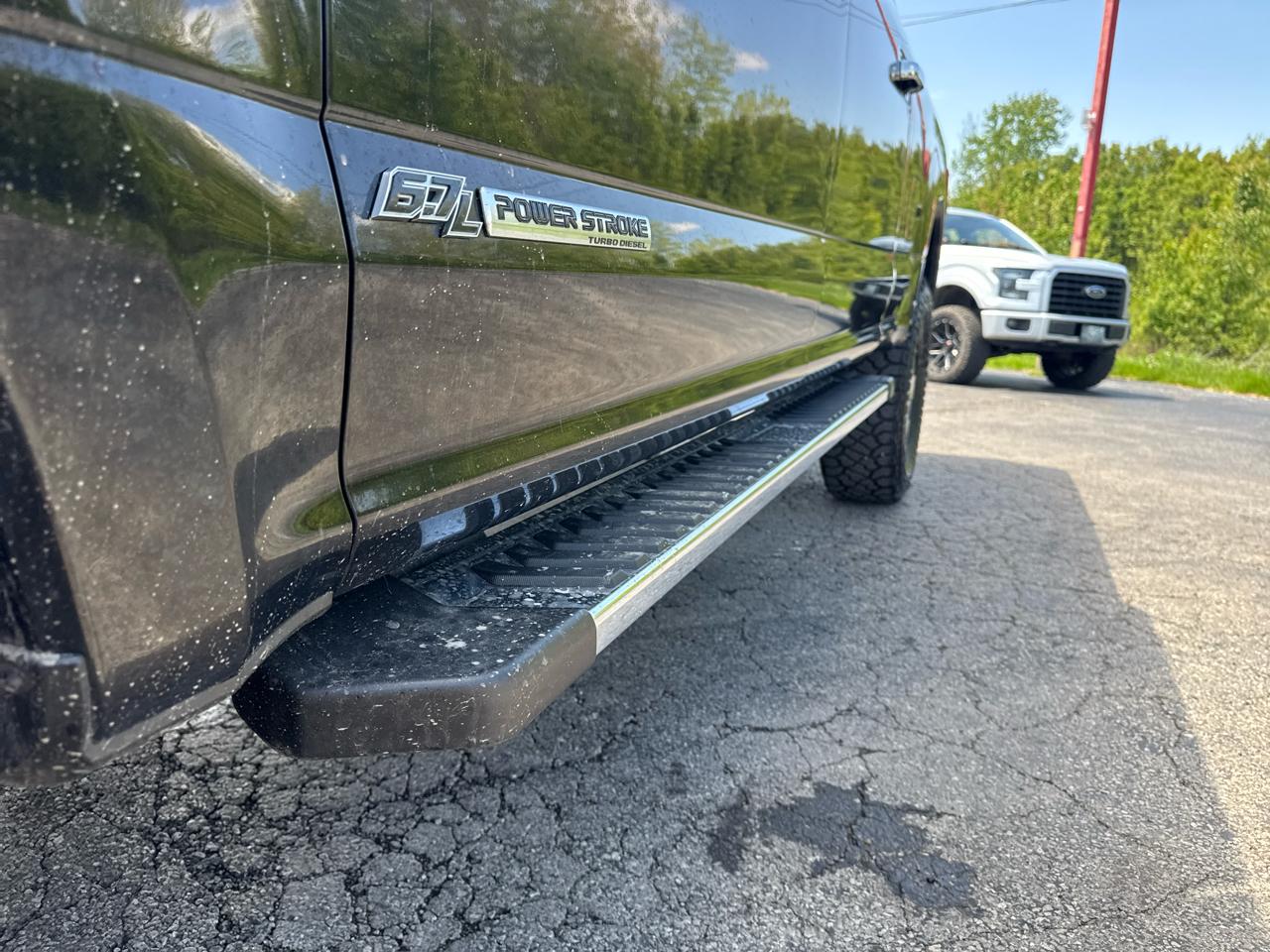 Ford Super Duty F-250 SRW Lariat 4WD Crew Cab 6.75' Box 2017