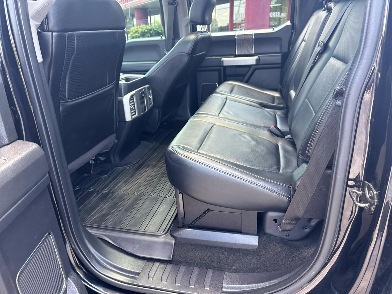 Ford Super Duty F-250 SRW Lariat 4WD Crew Cab 6.75' Box 2017
