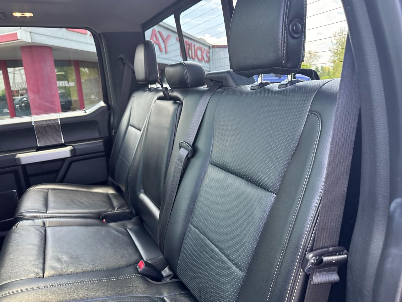 Ford Super Duty F-250 SRW Lariat 4WD Crew Cab 6.75' Box 2017
