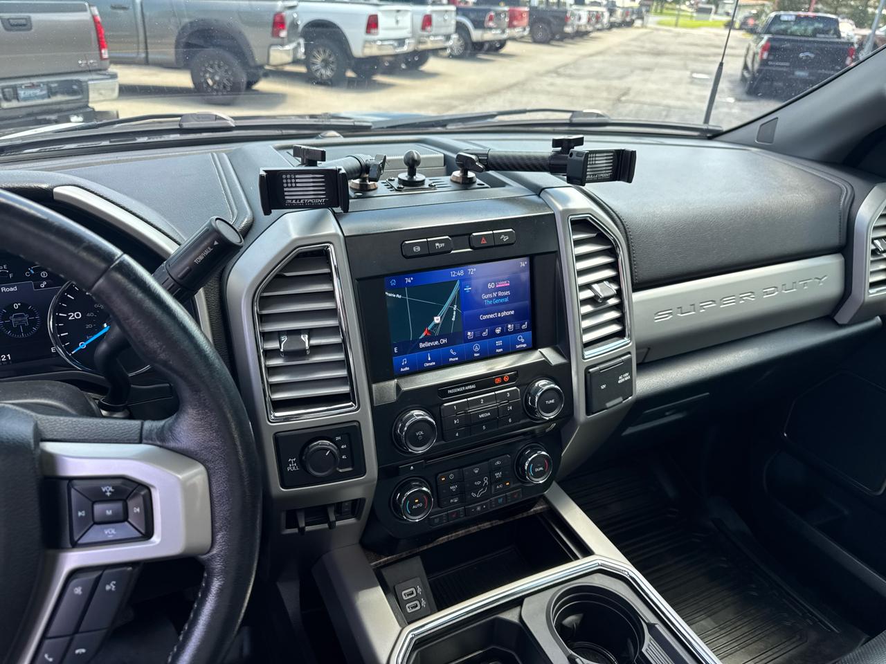 Ford Super Duty F-250 SRW Lariat 4WD Crew Cab 6.75' Box 2017