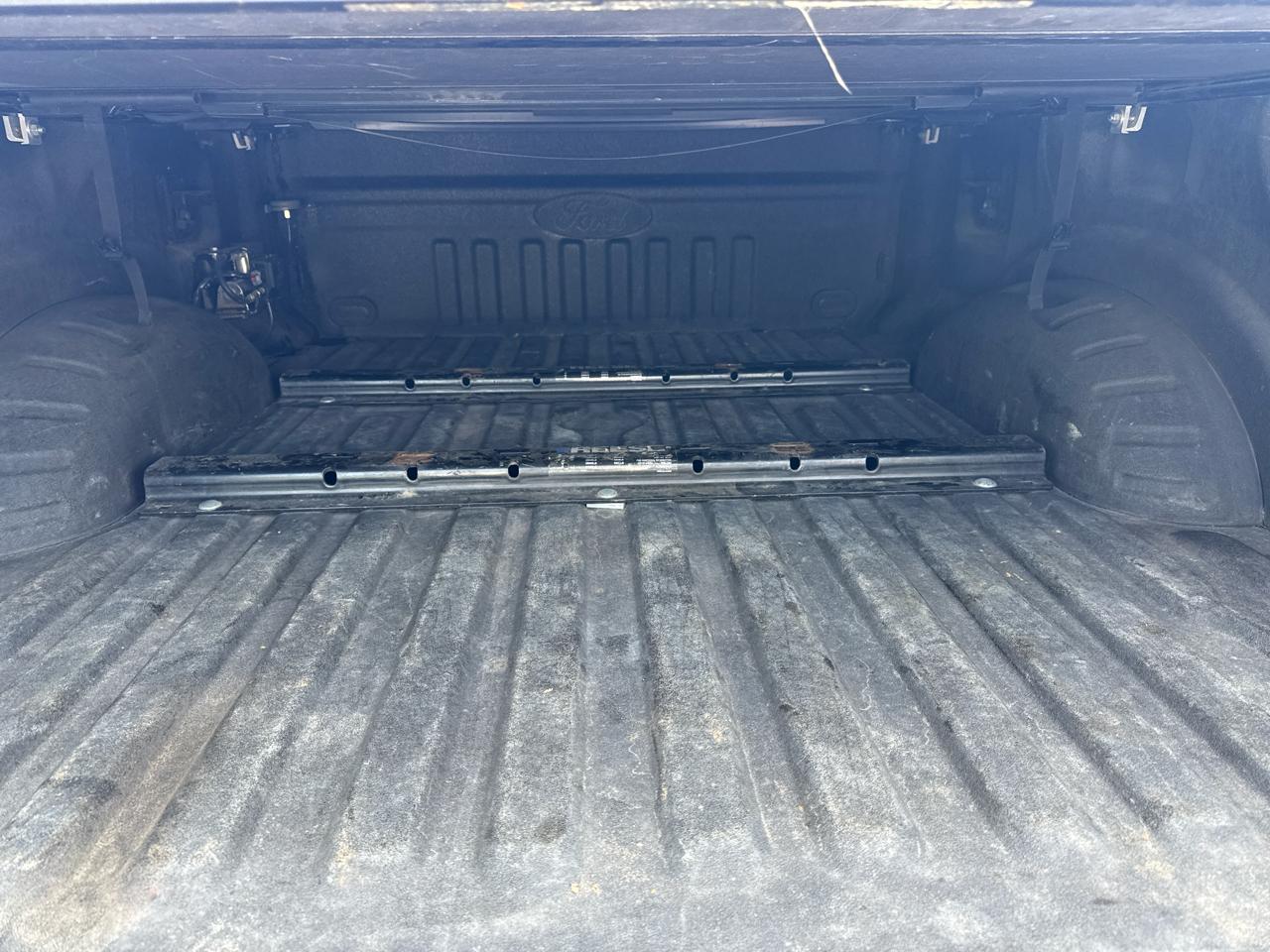 Ford Super Duty F-250 SRW Lariat 4WD Crew Cab 6.75' Box 2017