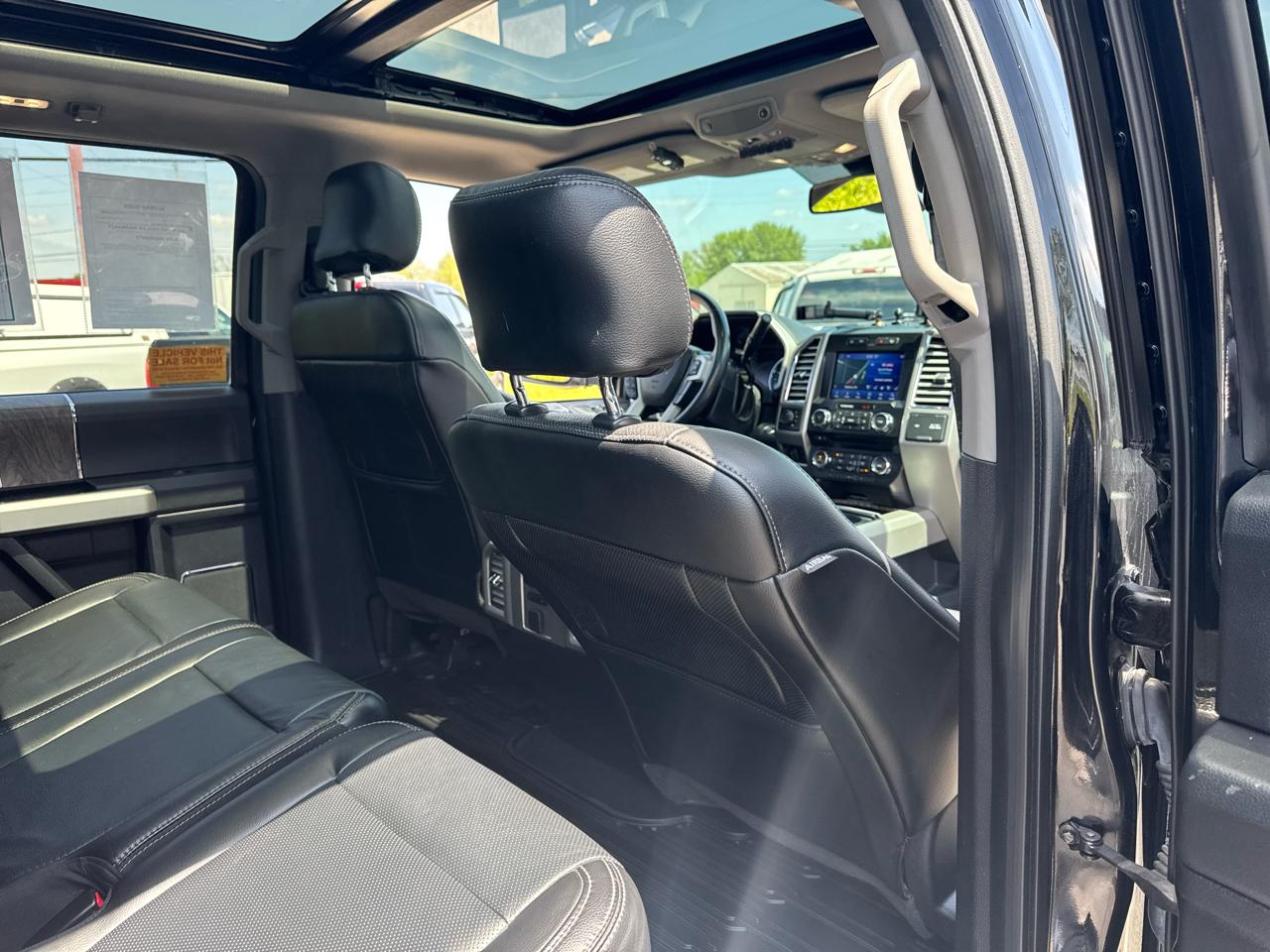 Ford Super Duty F-250 SRW Lariat 4WD Crew Cab 6.75' Box 2017
