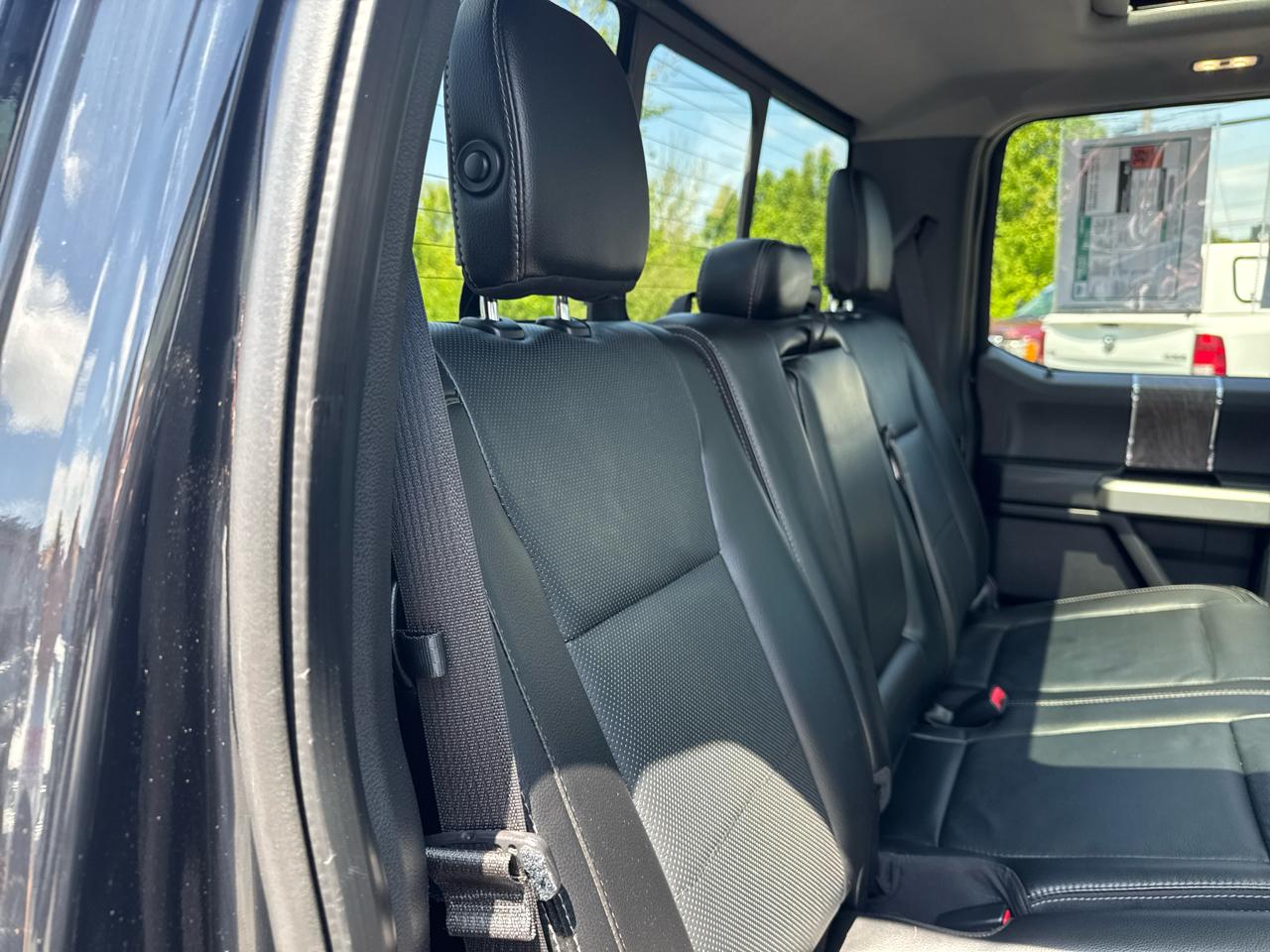 Ford Super Duty F-250 SRW Lariat 4WD Crew Cab 6.75' Box 2017
