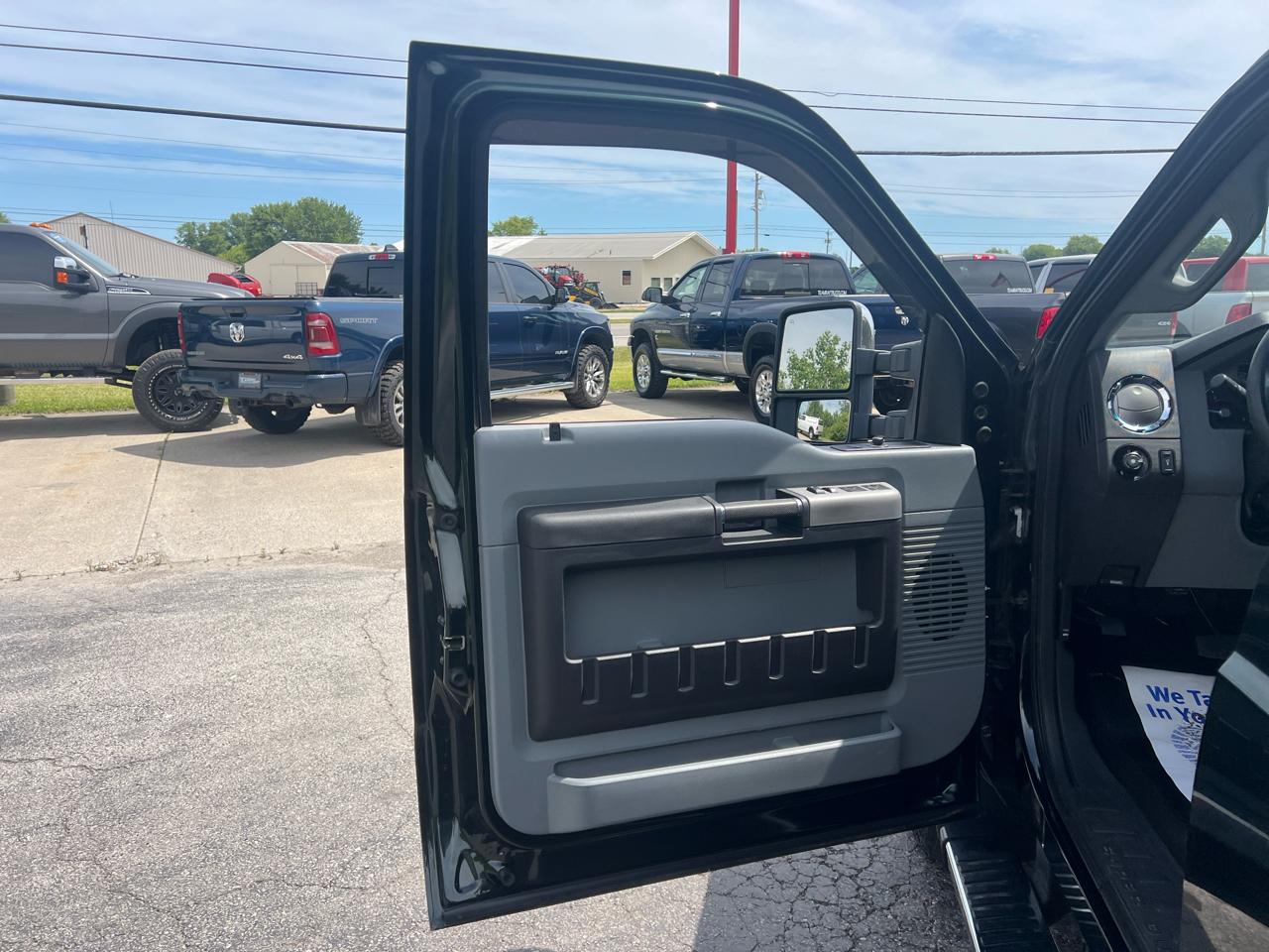 Ford Super Duty F-250 SRW 4WD Crew Cab 156" Lariat 2016