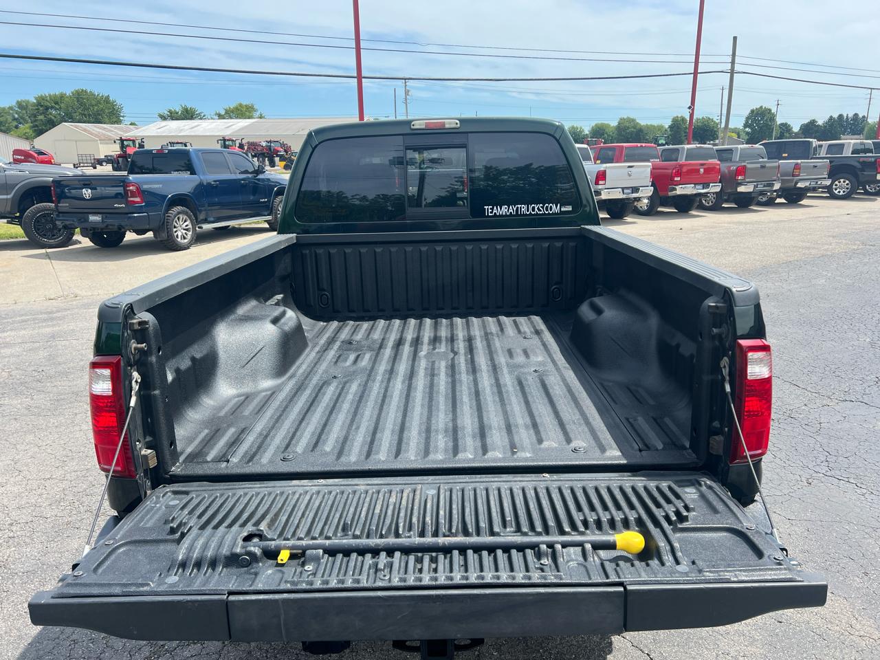 Ford Super Duty F-250 SRW 4WD Crew Cab 156" Lariat 2016