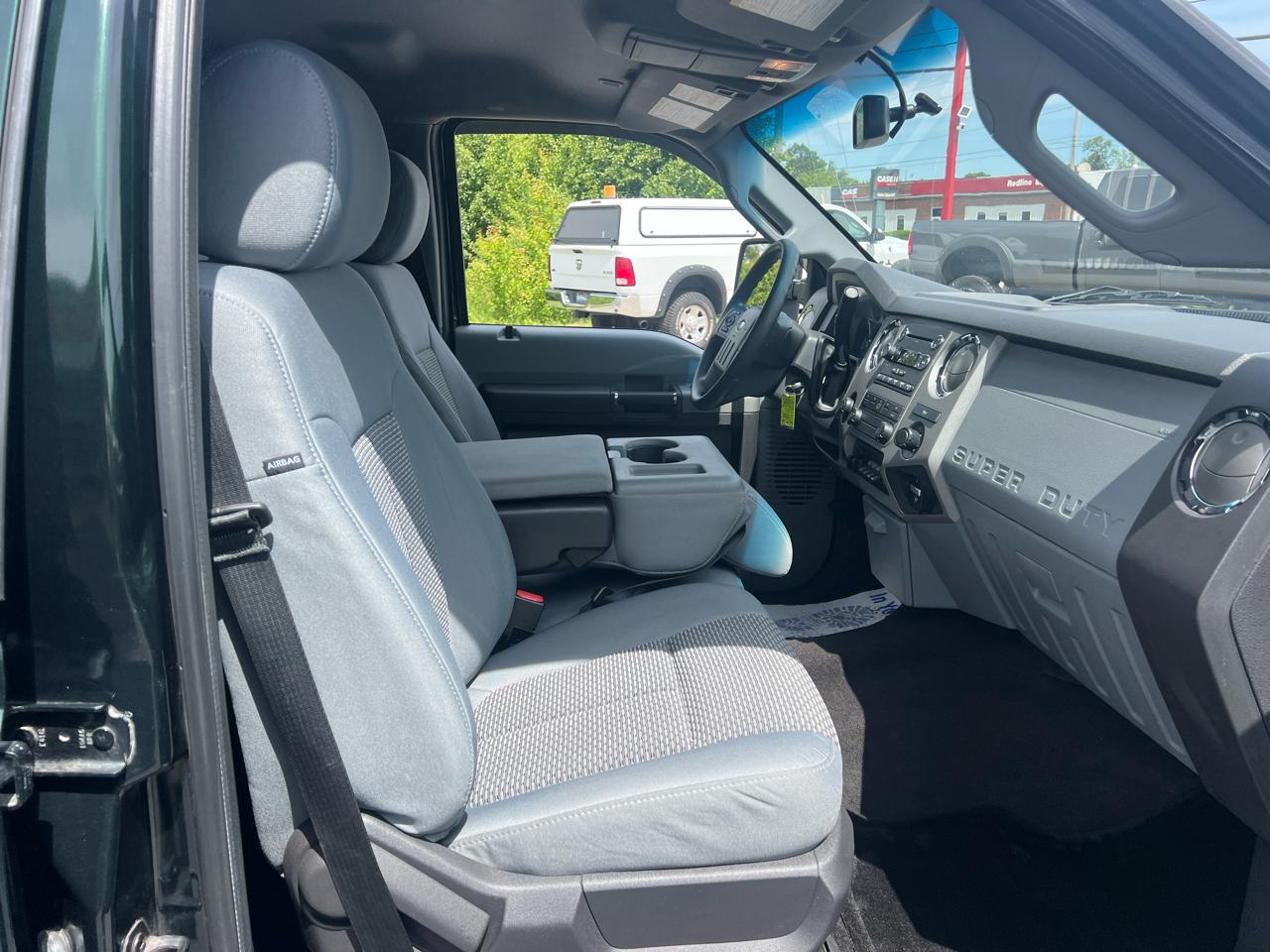 Ford Super Duty F-250 SRW 4WD Crew Cab 156" Lariat 2016