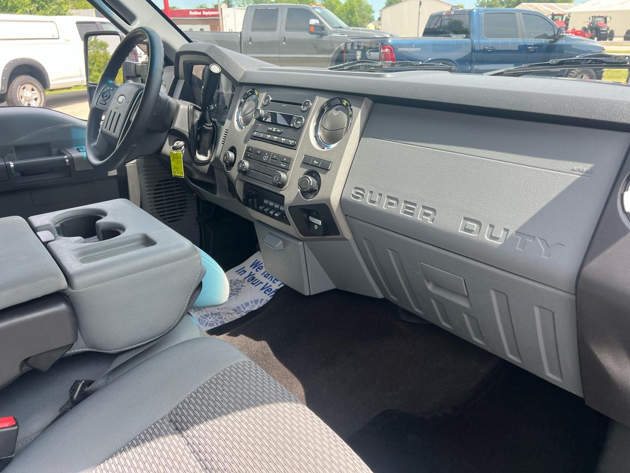 Ford Super Duty F-250 SRW 4WD Crew Cab 156" Lariat 2016